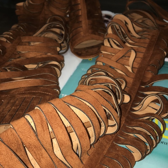 SEXY Brown Cut-Out Thigh-High 4.5” Boots! - Picture 2 of 6